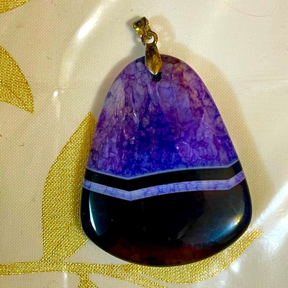 Black/purple Druzy Geode Agate gemstone Teardrop Pendant Silver - Picture 1 of 4